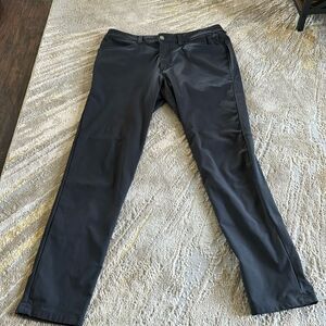 Lululemon ABC classic fit pants size 33 like new navy blue